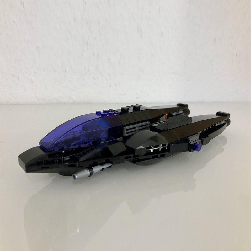 Modelo de bombardeiro de comba - Heavy Equipment Lego avaliação e preço