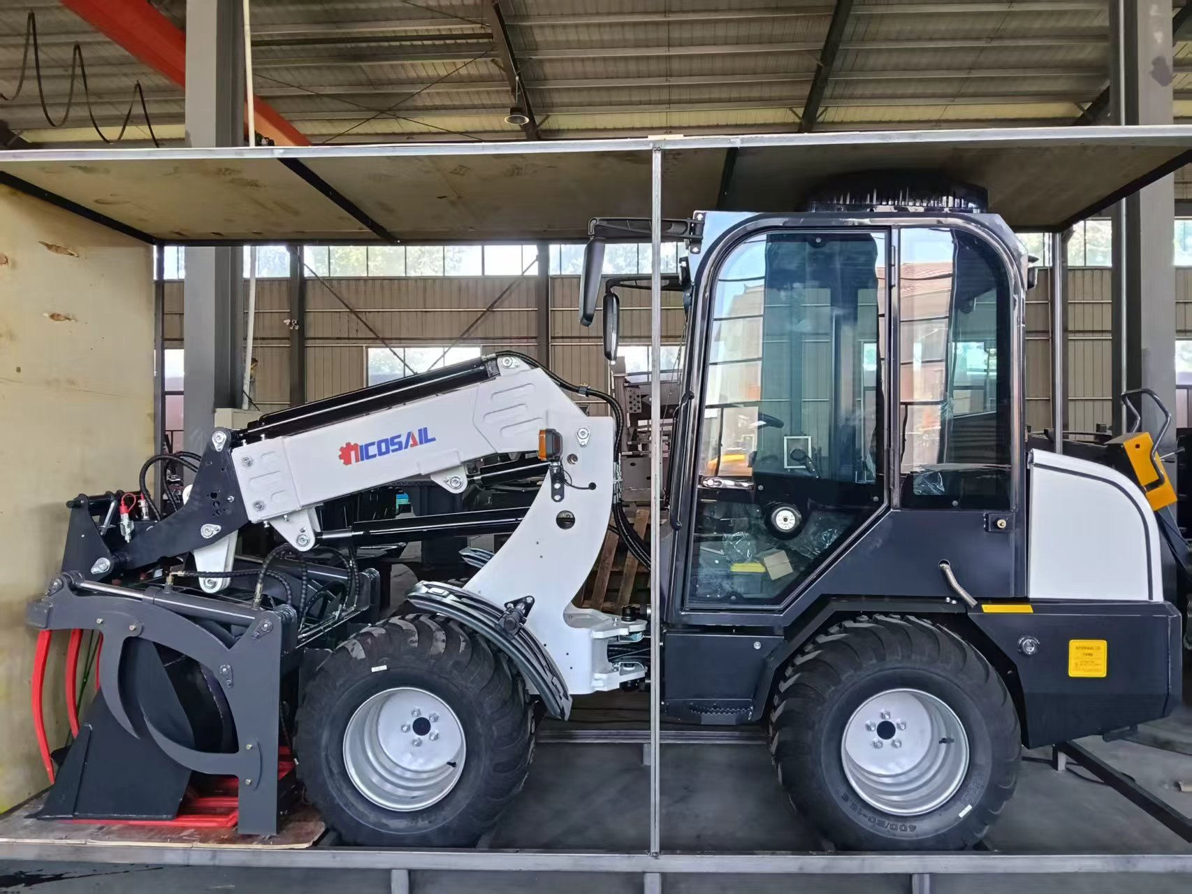 Carregadeira Telescópica Compa - Wheel Loader avaliação e preço